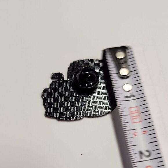 Halloween Snack Pin - Orange and Black - Picture 4 of 4